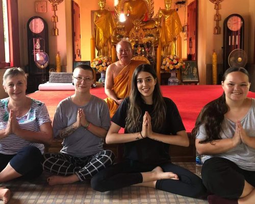 Meditation with head Monk - Donna, Kas, Hanna & Nikki